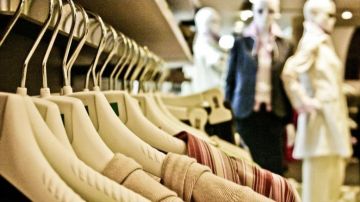 اضطراب توريد الطرود البريدية قد يؤخر الشحنات قبل العيد اضطراب توريد الطرود البريدية قد يؤخر الشحنات قبل العيد