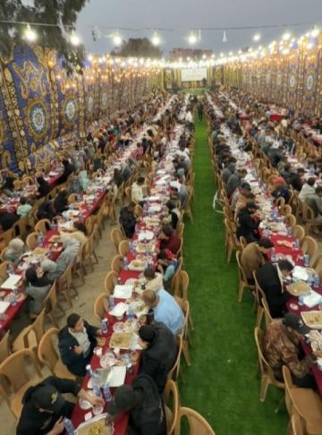 الخيرية الهاشمية والحملة الأردنية تنظمان أكبر إفطار جماعي جنوب غزة