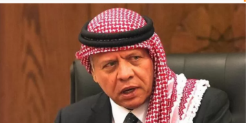 الملك يعزي الرئيس التركي بشهداء سقوط مروحية بالمياه الإقليمية القطرية