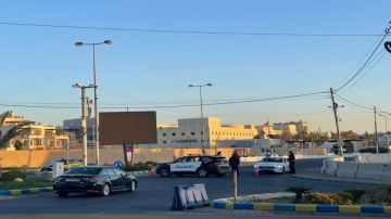 حركة طبيعية وحضور أمني بمحيط السفارة الأميركية في عمان حركة طبيعية وحضور أمني بمحيط السفارة الأميركية في عمان