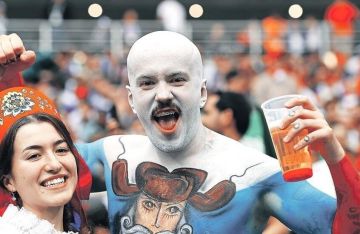 استمرار حظر الكحول في الملاعب الروسية بدعم من نواب الدوما استمرار حظر الكحول في الملاعب الروسية بدعم من نواب الدوما