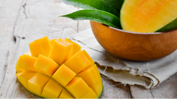 ليس اللب فقط! .. قشرة وبذور المانغو تخفي فوائد صحية مذهلة