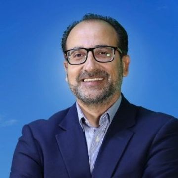 ننتظر من ينقذنا ونعجز عن إنقاذ أنفسنا 