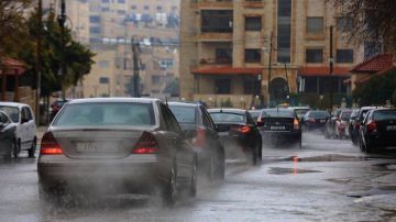 أمطار غزيرة ورياح نشطة في العقبة ورفع الجاهزية للطوارئ