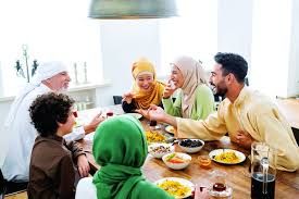 أول 24 ساعة من العيد .. خطة أكل ذكية للمتعة والصحة