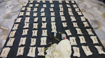 إحباط 4 محاولات تهريب كميات كبيرة من المخدرات إحباط 4 محاولات تهريب كميات كبيرة من المخدرات