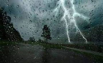 أمطار رعدية غزيرة وتحذيرات من السيول اليوم وغدا .. تفاصيل