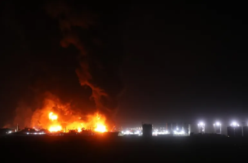 التلفزيون الإيراني يعلن استئناف إطلاق الصواريخ باتجاه إسرائيل التلفزيون الإيراني يعلن استئناف إطلاق الصواريخ باتجاه إسرائيل