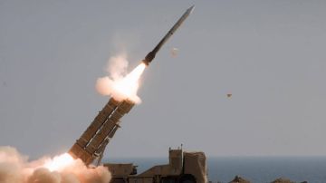 الحرس الثوري يعلن تنفيذ الموجة 87 من الوعد الصادق ضد أهداف أمريكية و إسرائيلية الحرس الثوري يعلن تنفيذ الموجة 87 من الوعد الصادق ضد أهداف أمريكية و إسرائيلية