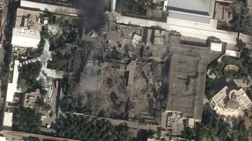 رويترز: الولايات المتحدة وإسرائيل نفذتا غارات أثناء اجتماع خامنئي بدائرته المقربة رويترز: الولايات المتحدة وإسرائيل نفذتا غارات أثناء اجتماع خامنئي بدائرته المقربة