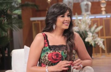 صراع على النمبر وان في مصر.. ياسمين عبد العزيز ترد على مي عمر صراع على النمبر وان في مصر.. ياسمين عبد العزيز ترد على مي عمر