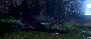 الأمن يتعامل مع سقوط شظايا في عدة مواقع باربد الأمن يتعامل مع سقوط شظايا في عدة مواقع باربد