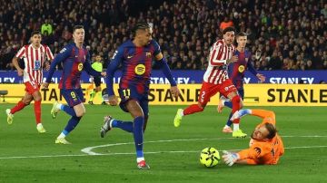 ضربة قوية لبرشلونة.. غياب رافينيا 5 أسابيع ضربة قوية لبرشلونة.. غياب رافينيا 5 أسابيع