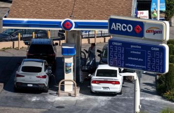 وول ستريت جورنال : تداعيات أزمة الطاقة بسبب العدوان على إيران تهدد الولايات المتحدة والعالم وول ستريت جورنال : تداعيات أزمة الطاقة بسبب العدوان على إيران تهدد الولايات المتحدة والعالم