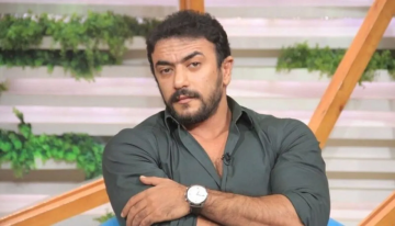 أحمد العوضي يكشف أسرار نجاح (علي كلاي) ويرد على الانتقادات أحمد العوضي يكشف أسرار نجاح (علي كلاي) ويرد على الانتقادات