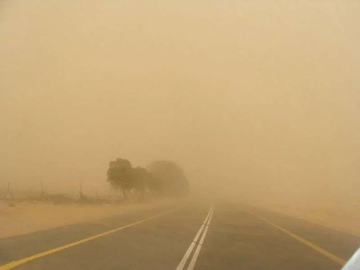 الأرصاد تحذر من الغبار وتدني الرؤية اليوم وغدا