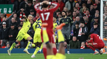 توتنهام ينتزع التعادل مع ليفربول ويهرب مؤقتا من الهبوط توتنهام ينتزع التعادل مع ليفربول ويهرب مؤقتا من الهبوط