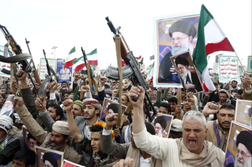 هل ينخرط الحوثيون في الحرب على إيران؟