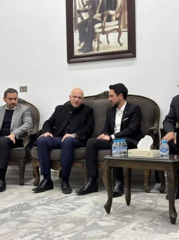 ولي العهد يعزي الوزير السابق الغرايبة بوفاة نجله