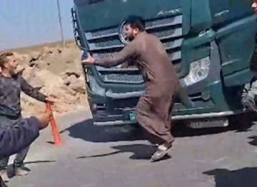 أبو عاقولة: قرار عبور الشاحنات الأردنية داخل سوريا أثار غضب أصحاب الشاحنات السوريين