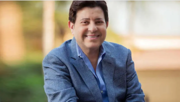 تطور في حالة هاني شاكر الصحية .. فقد الوعي بعد جراحة القولون