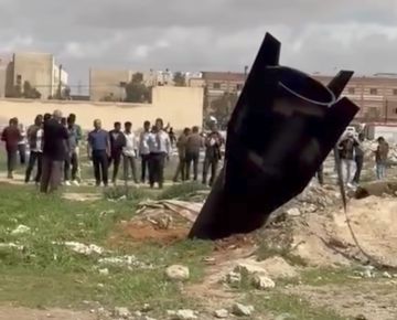 سقوط شظايا صاروخ في الظليل .. فيديو