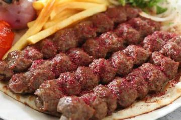 مأدبة سياسية تثير الجدل.. عشرات الأردنيين على مائدة السفارة الإيرانية والفاتحة تقرأ على روح خامنئي ! مأدبة سياسية تثير الجدل.. عشرات الأردنيين على مائدة السفارة الإيرانية والفاتحة تقرأ على روح خامنئي !