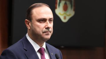 المومني: لا عطلة رسمية بسبب المنخفض الجوي وتفويض الحكام الإداريين بحسم مصير دوام المدارس