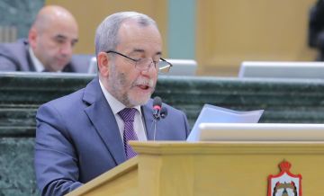 مشوقة يسأل حسان عن شراء مبان للبعثات الأردنية بـ 100 مليون دينار من أموال الضمان عاجل مشوقة يسأل حسان عن شراء مبان للبعثات الأردنية بـ 100 مليون دينار من أموال الضمان عاجل