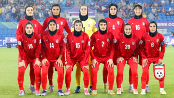 بعدما سحبن اللجوء .. لاعبات منتخب إيران يصلن تركيا