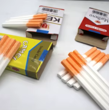 تحذير من الغذاء والدواء بشأن حلوى غير مرخصة على شكل سجائر