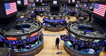 تذبذب مؤشرات الأسهم الأميركية وارتفاع نفط تكساس