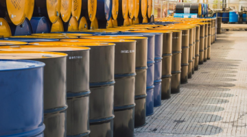 ترمب يعلن الاستعانة بجزء من الاحتياطي النفطي الاستراتيجي للولايات المتحدة ترمب يعلن الاستعانة بجزء من الاحتياطي النفطي الاستراتيجي للولايات المتحدة