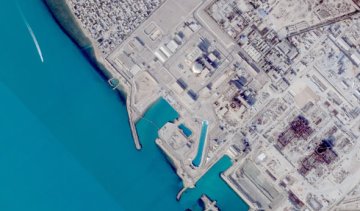 مسؤول إيراني: استهداف 15 نقطة في بوشهر