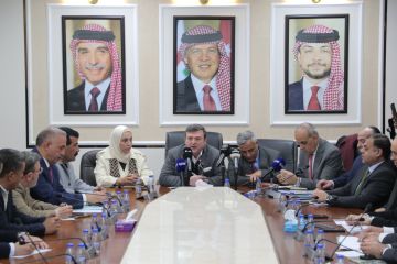 السياحة النيابية تبحث تحديات القطاع السياحة النيابية تبحث تحديات القطاع