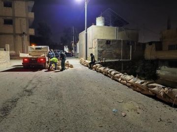 فرق طوارئ بلدية الهاشمية الجديدة تواصل عملها الميداني