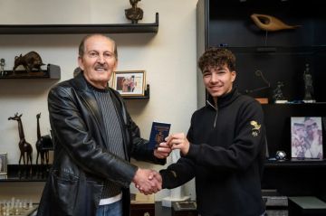 إرادة ملكية بمنح جواز سفر أردني لعبد الرحمن البابا إرادة ملكية بمنح جواز سفر أردني لعبد الرحمن البابا