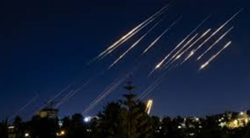 التلفزيون الإيراني: موجة أخرى من الصواريخ باتجاه الأراضي المحتلة