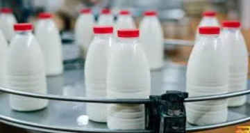 الجمعية الوطنية لحماية المستهلك: ارتفاع أسعار الألبان نتيجة شركة واحدة وليس قرارا حكوميا الجمعية الوطنية لحماية المستهلك: ارتفاع أسعار الألبان نتيجة شركة واحدة وليس قرارا حكوميا