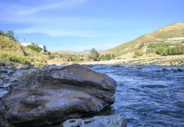 اكتشاف أقدم دليل على الاستيطان البشري خارج أفريقيا في حوض نهر الزرقاء اكتشاف أقدم دليل على الاستيطان البشري خارج أفريقيا في حوض نهر الزرقاء