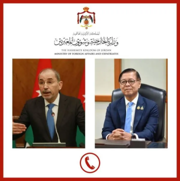 الصفدي يتلقى اتصالا هاتفيا من وزير خارجية تايلاند