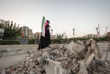 الامبراطورية تتفكك و Paxa Americana ينهار...هل من خطاب أردني جديد؟ عاجل