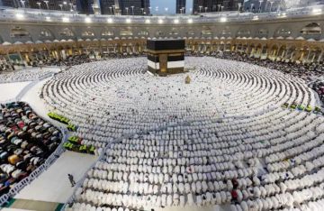 السعودية.. تفعيل غرفة عمليات لخدمة المعتمرين السعودية.. تفعيل غرفة عمليات لخدمة المعتمرين