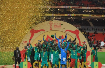 أول لاعب سنغالي يعلق على سحب لقب كأس إفريقيا من منتخب بلاده ومنحه للمغرب أول لاعب سنغالي يعلق على سحب لقب كأس إفريقيا من منتخب بلاده ومنحه للمغرب