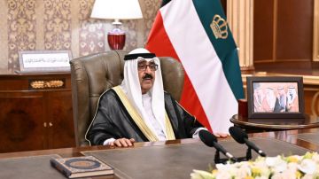 أمير الكويت: تعرضنا لاعتداء من دولة جارة رغم أننا لم نسمح باستخدام أراضينا في أي عمل عسكري ضدها أمير الكويت: تعرضنا لاعتداء من دولة جارة رغم أننا لم نسمح باستخدام أراضينا في أي عمل عسكري ضدها