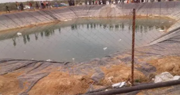 وفاة ثلاثة أطفال اثر حادث غرق في منطقة الكريمة بمحافظة إربد وفاة ثلاثة أطفال اثر حادث غرق في منطقة الكريمة بمحافظة إربد