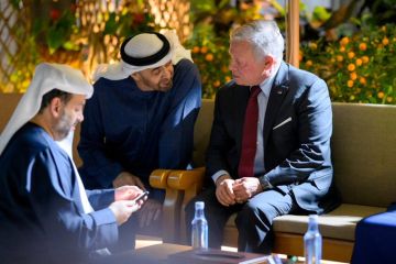 الملك يختتم جولة خليجية لبحث التصعيد الإقليمي .. تفاصيل 