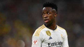 مفاجأة مدوية .. فينيسيوس جونيور يتجه للرحيل عن ريال مدريد