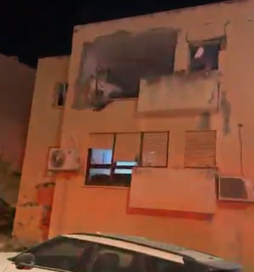 شظايا صواريخ إيرانية تحدث إصابات مباشرة في حيفا