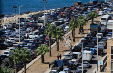 استشهاد 3 مسعفين وموجة نزوح جديدة من جنوب لبنان